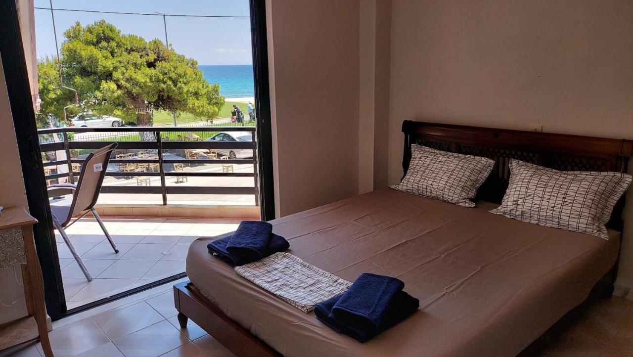 Apartamento Dolphin 1 Artemida  Exterior foto